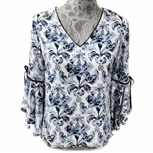 White House Black Market blue floral blouse